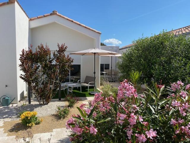 Maison Neuve Zone Coulee Verte Menant A L'Ocean Saint Gilles Croix de vie Eksteriør billede