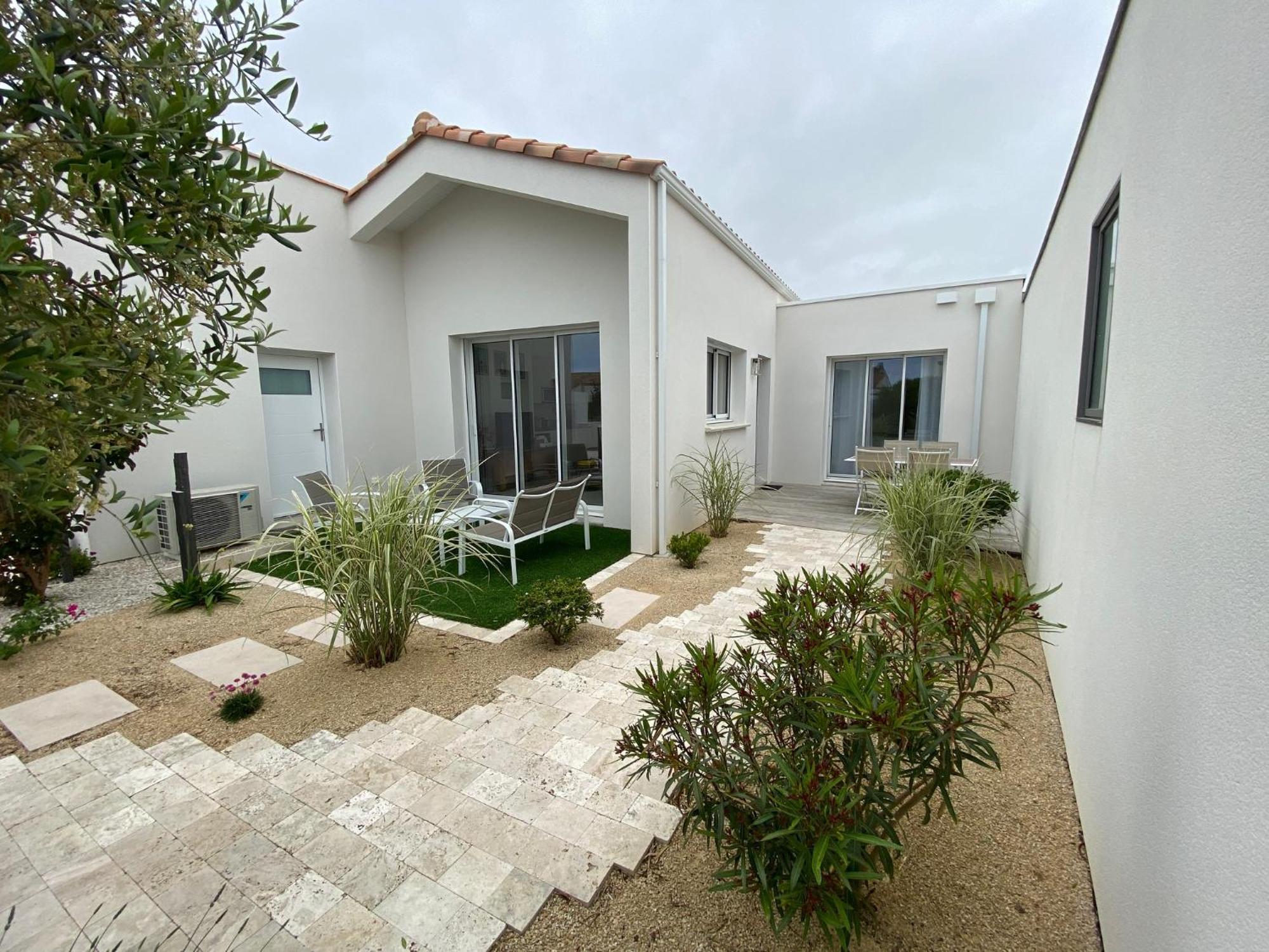Maison Neuve Zone Coulee Verte Menant A L'Ocean Saint Gilles Croix de vie Eksteriør billede